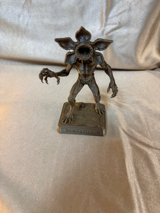 Unieke Handgemaakte Demogorgon Figuur